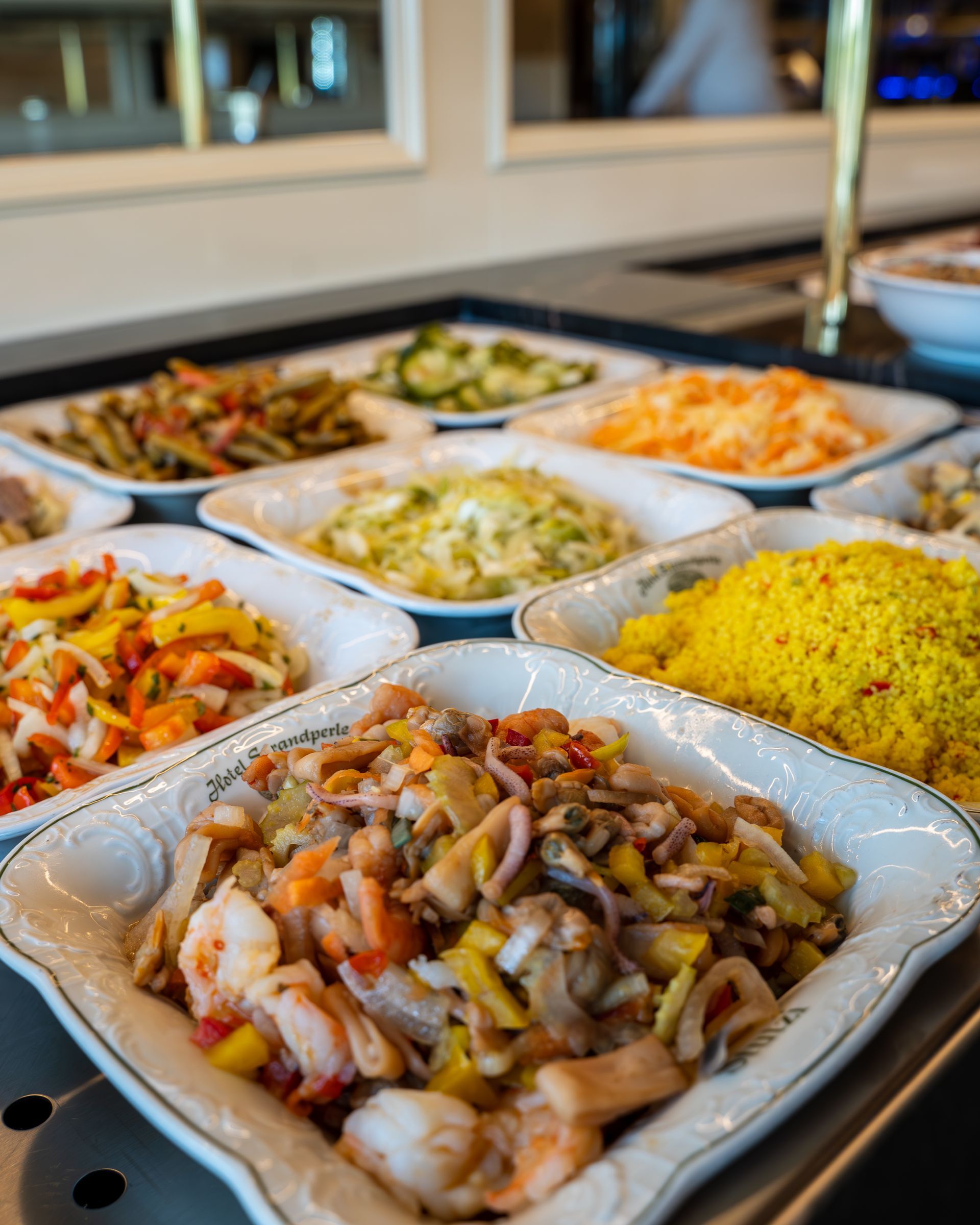 Fisch und marktfrische Auswahl am Buffet